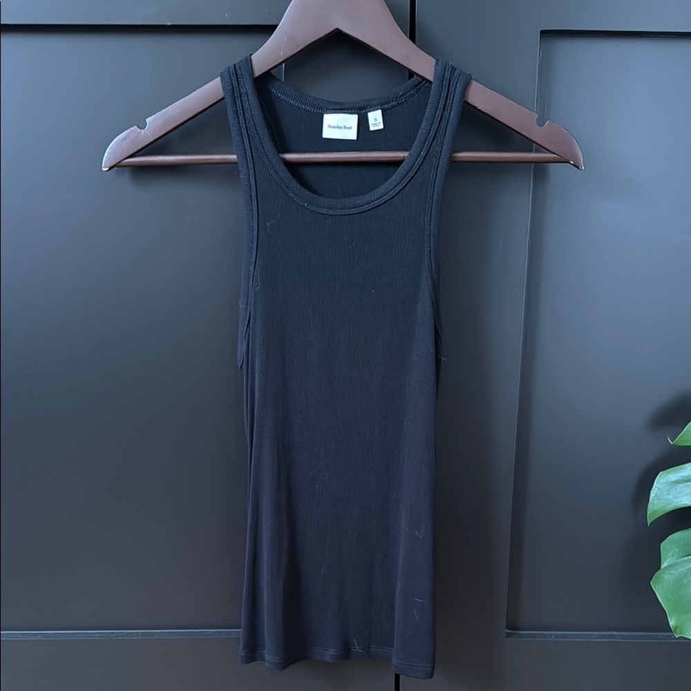 Sunday Best Fitted Ribbed Sleeveless Tank Top